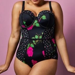 BETSEY JOHNSON ROSE BLACK UNDERWIRE ONE-PIECE SWIMSUIT Size 3